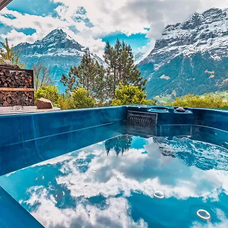 Surfers Sunset With Jacuzzi & Panoramic Terrace Lägenhet