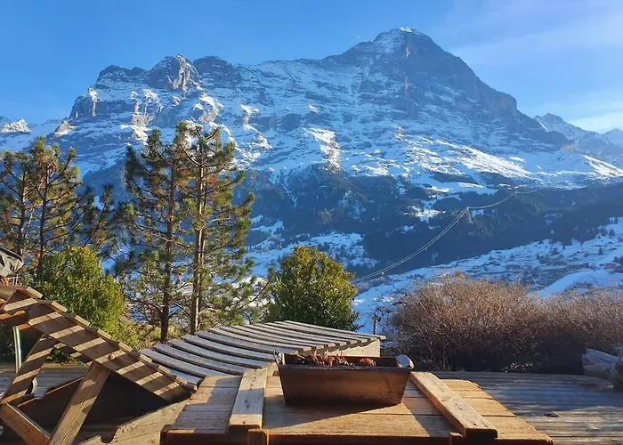 Surfers Sunset With Jacuzzi & Panoramic Terrace Apartamento Grindelwald